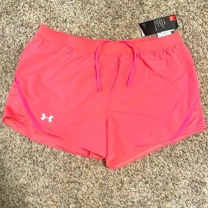 Under armor loose athletic shorts Large
